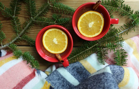 Make Your Apartment Smell Amazing With This Holiday Drink Recipe
